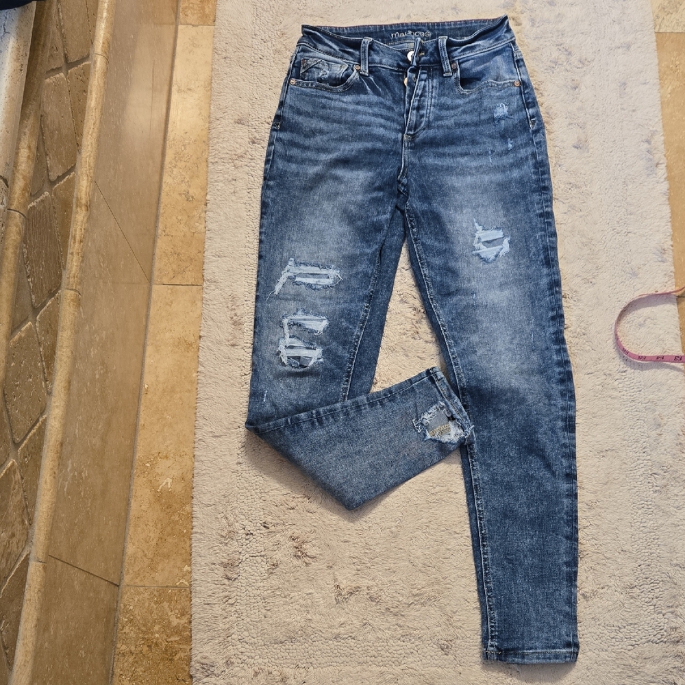 Maurices Distressed Skinny Jeans in Blue